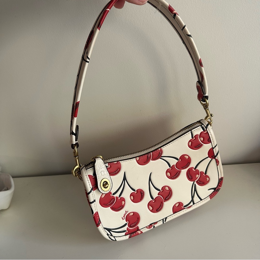 Coach Swinger Bag 20 with Cherry Print - Picture 5 of 9